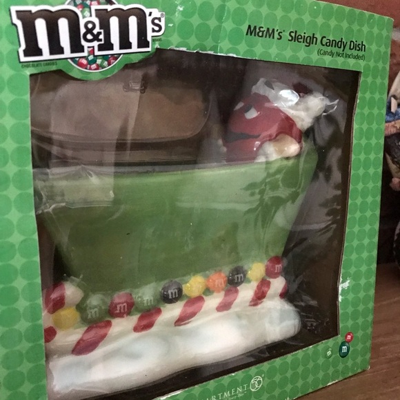 Rare M&M’s Sleigh Holiday Candy Dish - Picture 6 of 12